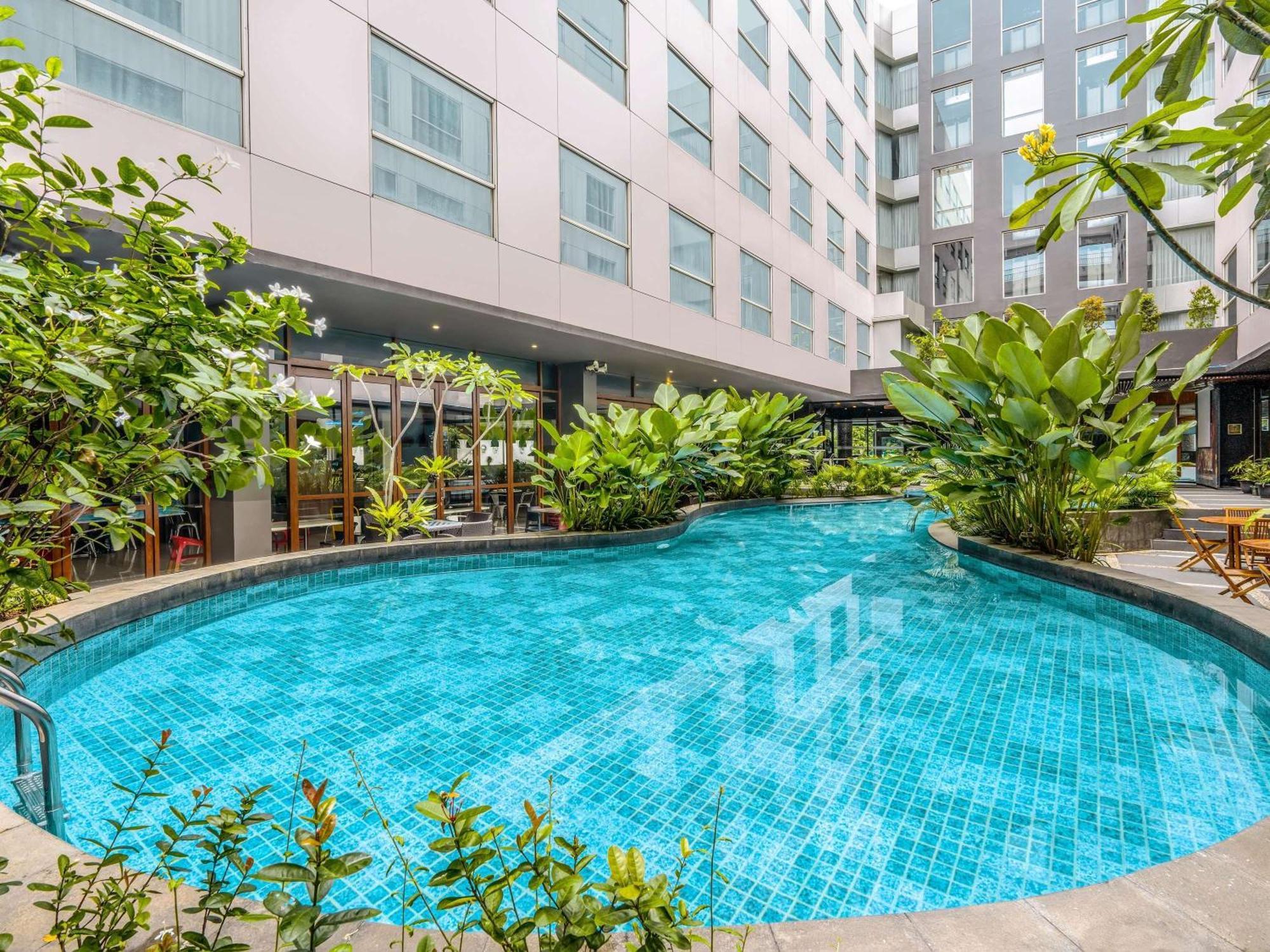 Ibis Styles Jakarta Airport Тангеранг Экстерьер фото